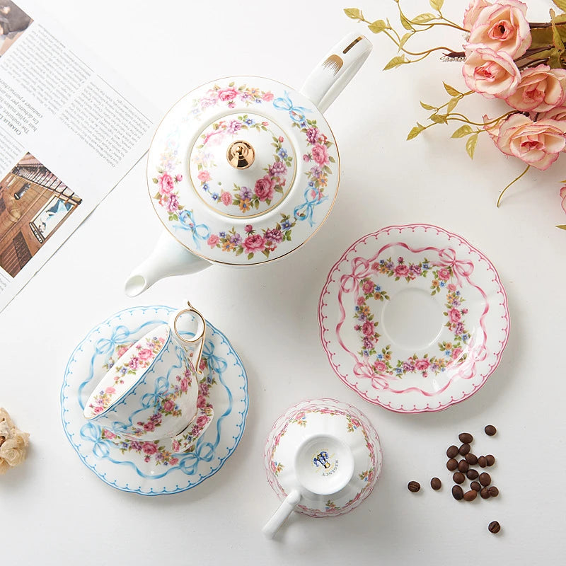 Ceramic Cup and Saucer Retro Bone China Coffee Cup French Romantic Elegant Floral Bow Afternoon Tea Drinkware Handmade Teapot