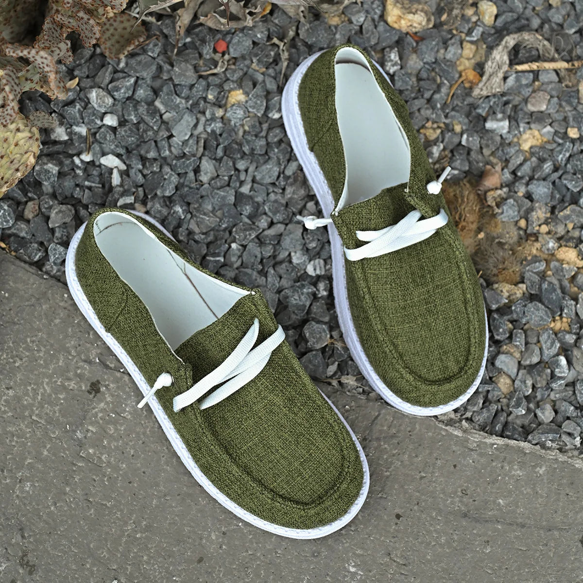 Lightweight Women Canvas Shoes Women Casual Sneakers Breathable Loafers Comfortable Solid Color Soft Sole Shoes Designer Shoes