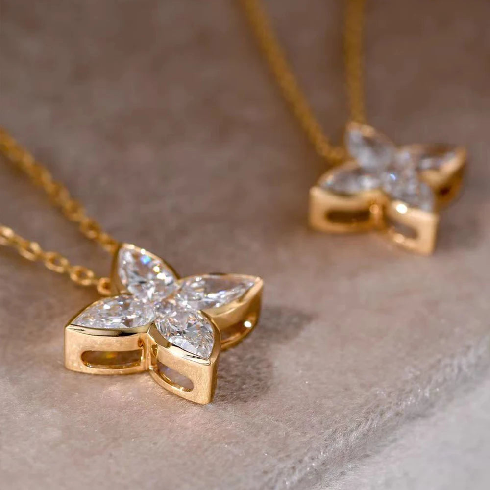 Bezel Set Full Moissanite Flower Pendant Necklace for Women Sparkling Pear Cut Diamond Pendant S925 Silver Wedding Party Jewelry