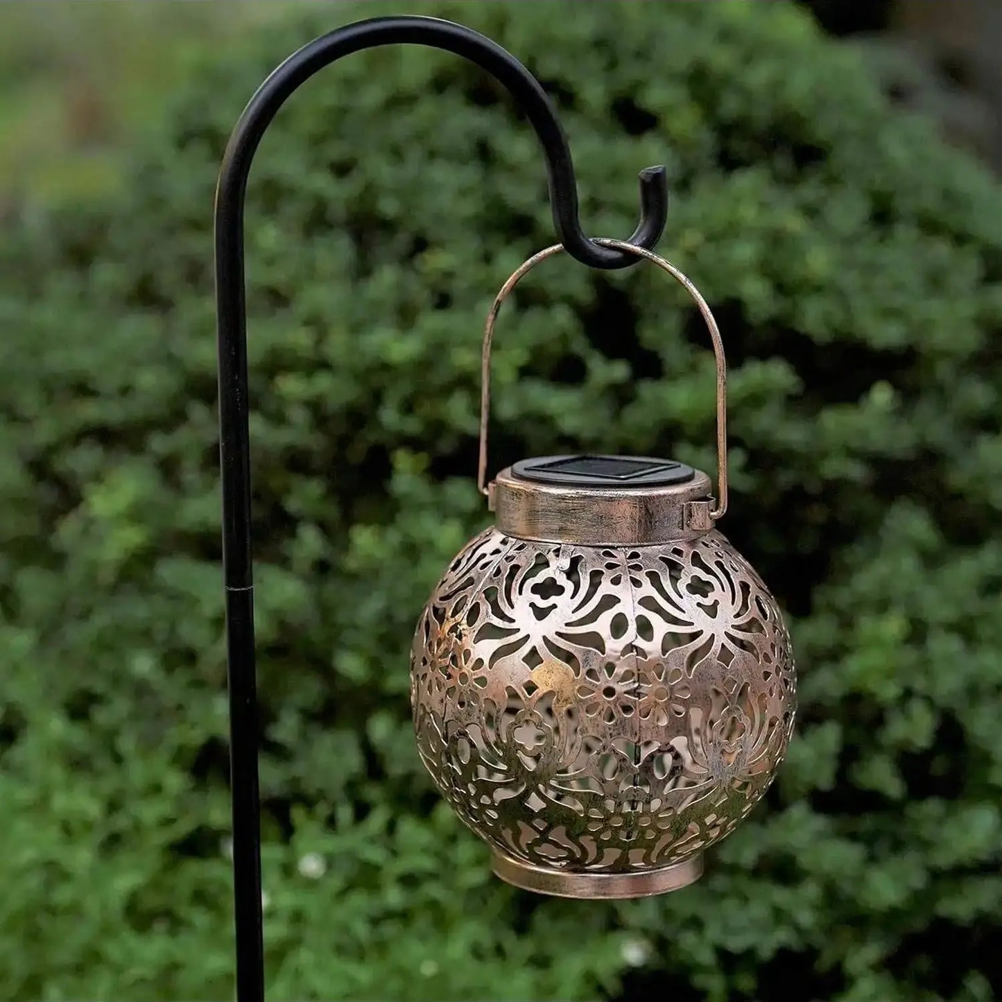 LED Outdoor Solar Hanging Lantern Lights Waterproof Tabletop Solar Lights with Handle Moroccan Lanterns Metal Decorative Garden