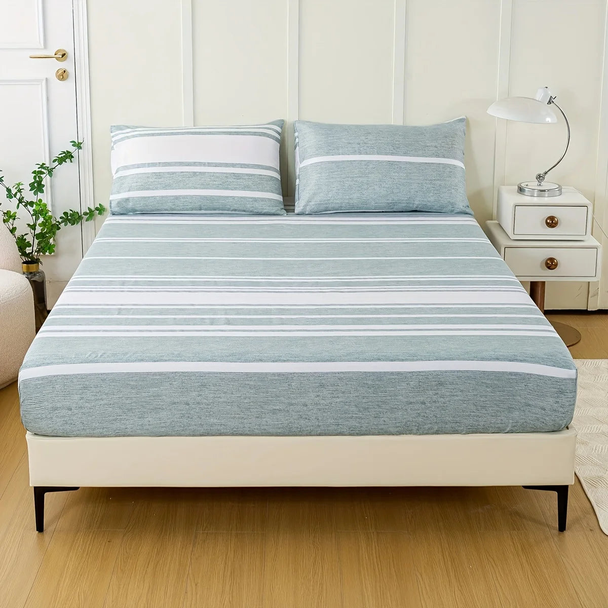 3-Piece Striped Fitted Sheet Set – Luxuriously Soft & Breathable – Includes 1 Fitted Sheet and 2 Pillowcases for Cozy Sleep – Pe