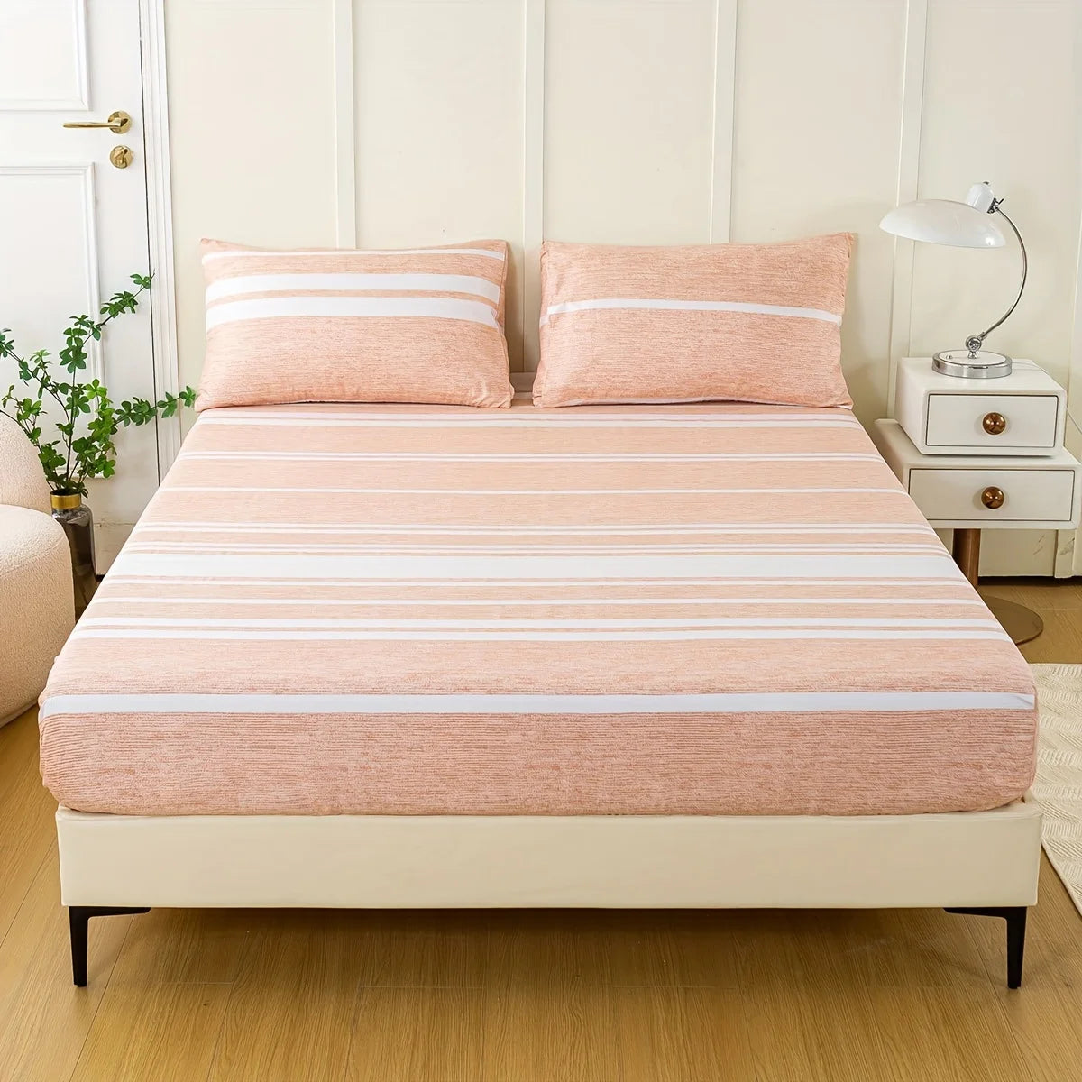 3-Piece Striped Fitted Sheet Set – Luxuriously Soft & Breathable – Includes 1 Fitted Sheet and 2 Pillowcases for Cozy Sleep – Pe