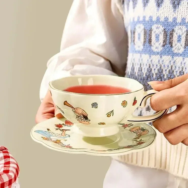 Luxury Ceramic Teapot Gift Box Cup and Pot Girl and Rabbit Ceramic Teapot Coffee Cup Dish Set Birthday Gift  for Tea Lovers