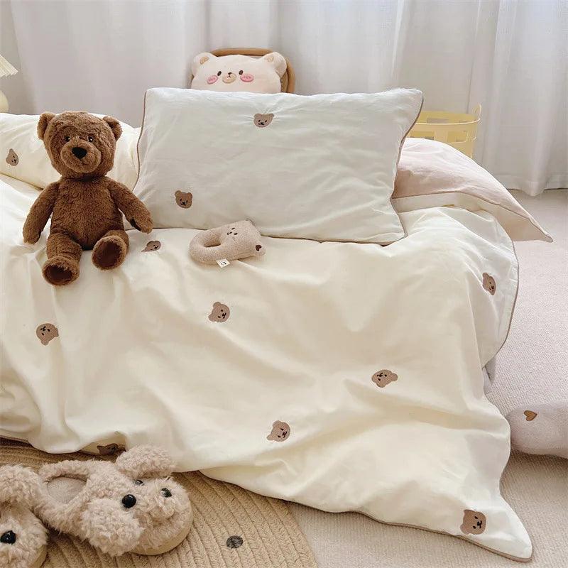 3PCS Baby Boys Bedding Set Bear Embroidered Cot Crib Bedding Set Cotton Korean Baby Bedding Duvet Cover+ Sheet+Pillowcase