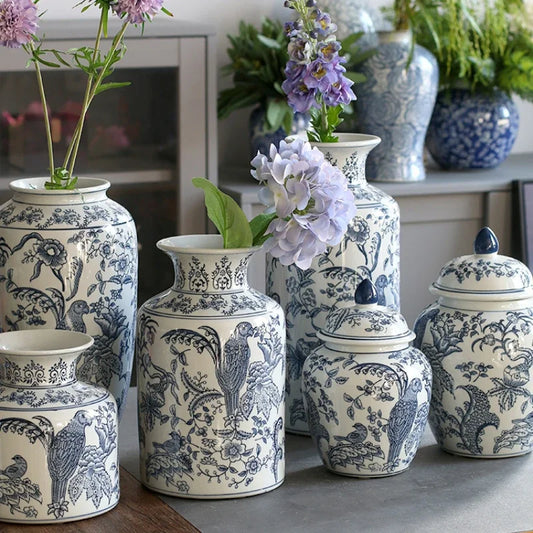 Vintage Ceramic General Tank Blue and White Parrot Pattern Flower Vase Living Room Hydroponic Plant Container Elegant Home Decor