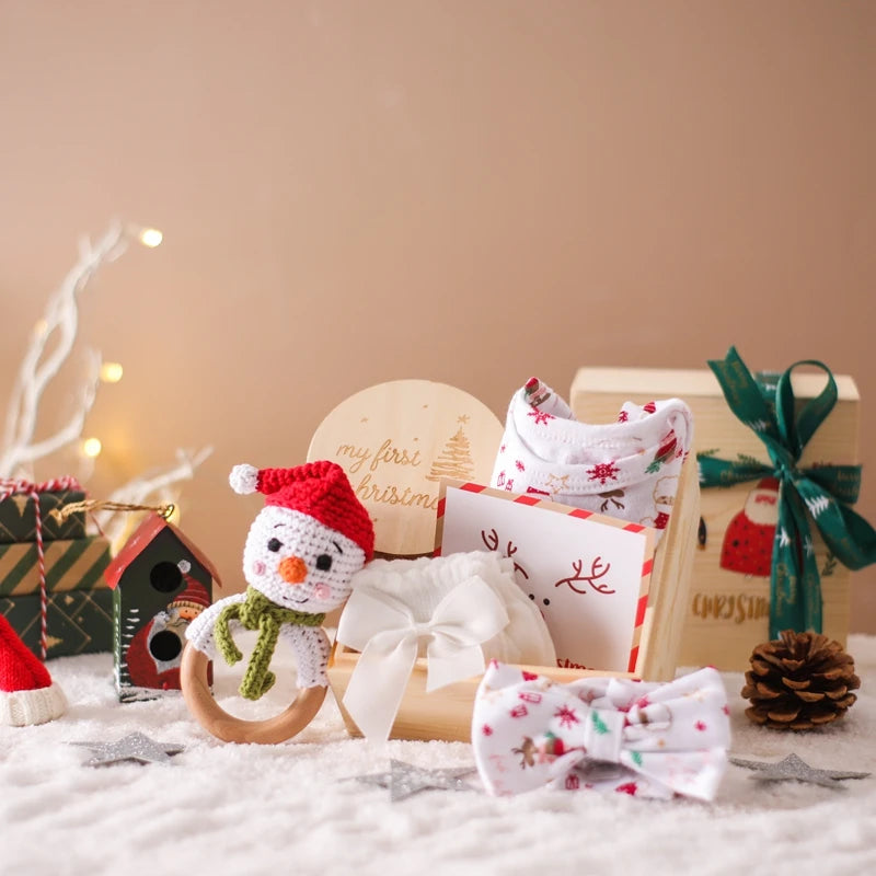 Baby Bathing Mouth Water Towel Pacifier Set Baby Full Moon Milestone Cards Wood Ring Rattle Bath Towel Wool Brush Birthday Gifts