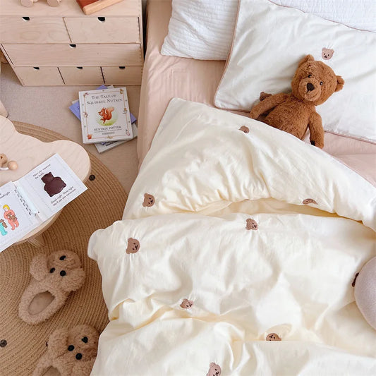 3PCS Baby Boys Bedding Set Bear Embroidered Cot Crib Bedding Set Cotton Korean Baby Bedding Duvet Cover+ Sheet+Pillowcase