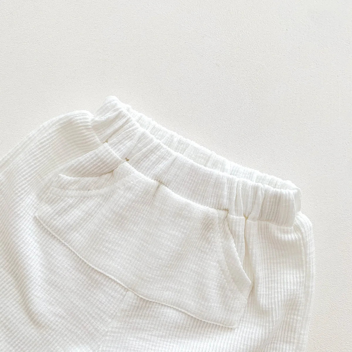 Solid Color Tracksuits Children Fashion Casual Short Sleeve Tops Shorts Summer Boys Girls Clothing Cute Little Bear Simple 2pcs