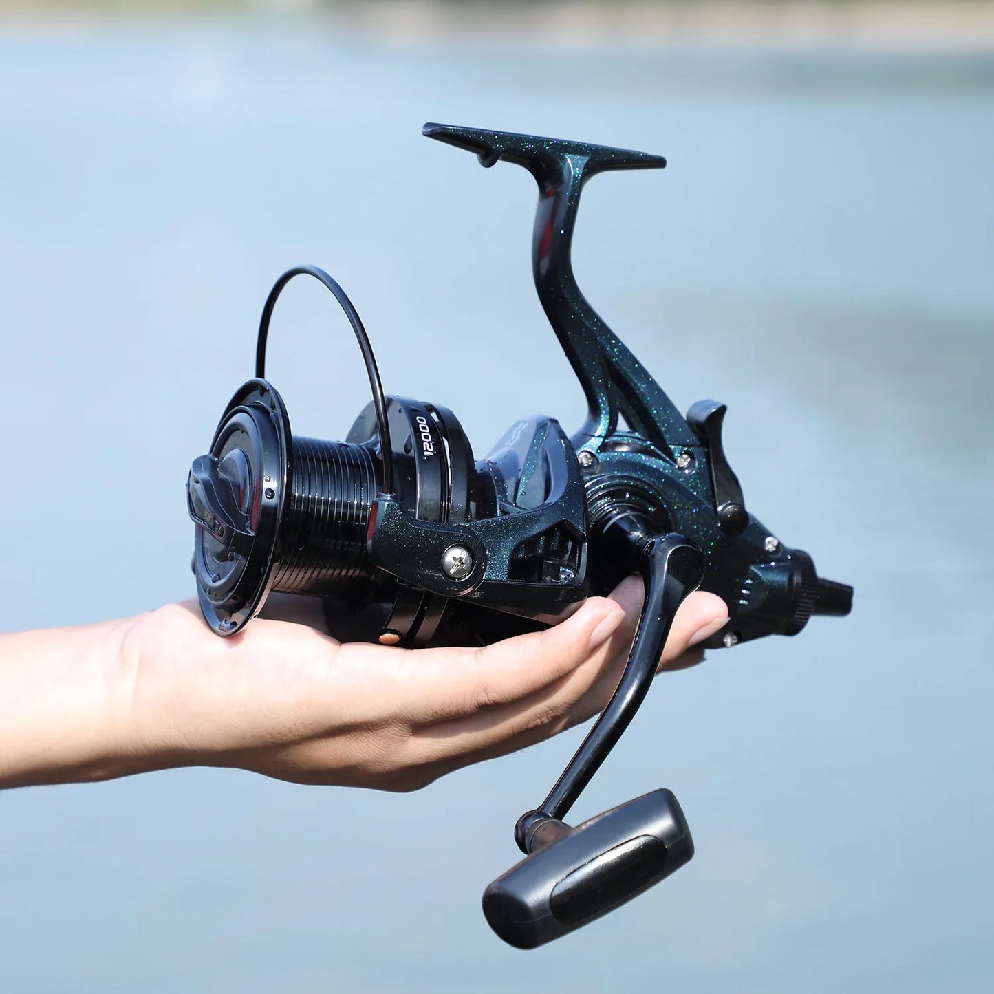 Sougayilang Fishing Reel 13+1BB 4.6:1 Gear Ratio Jigging Reel Max Drag 25KG Anti-corrosion Spinning Reel for Saltwater Pesca