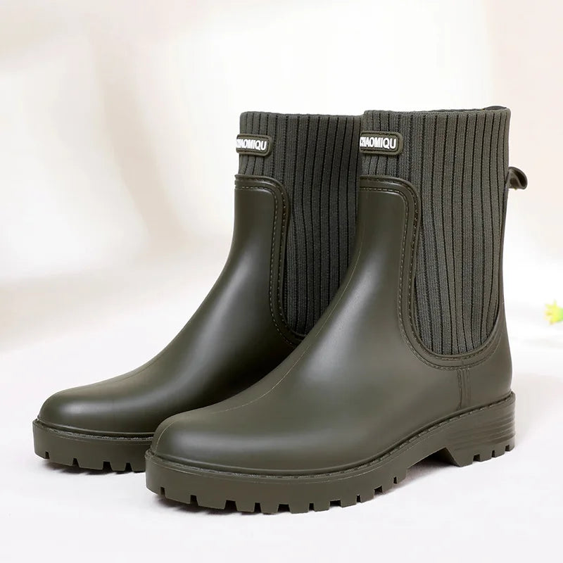 2024 Designer Rain Boots Women's Waterproof Shoes Rainy Ladies Fur Rubber Rainshoes Woman Galoshes Non-slip Pull-on Rain Boots