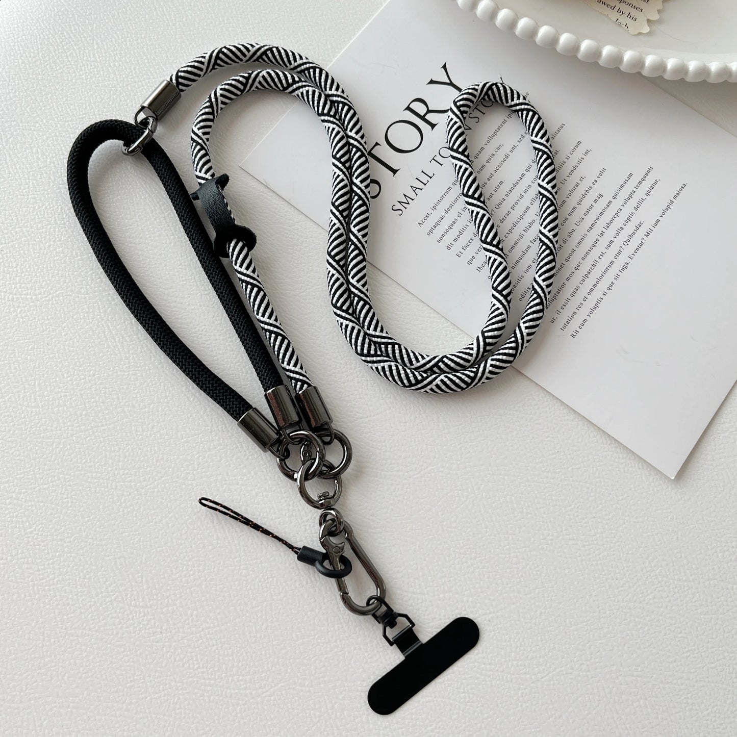 New Three-in-one Multi-Functional Mobile Phone Lanyard Rope Crossbody Strap Neck Lanyard Short Rope Wrist Strap Anti-lost Chain