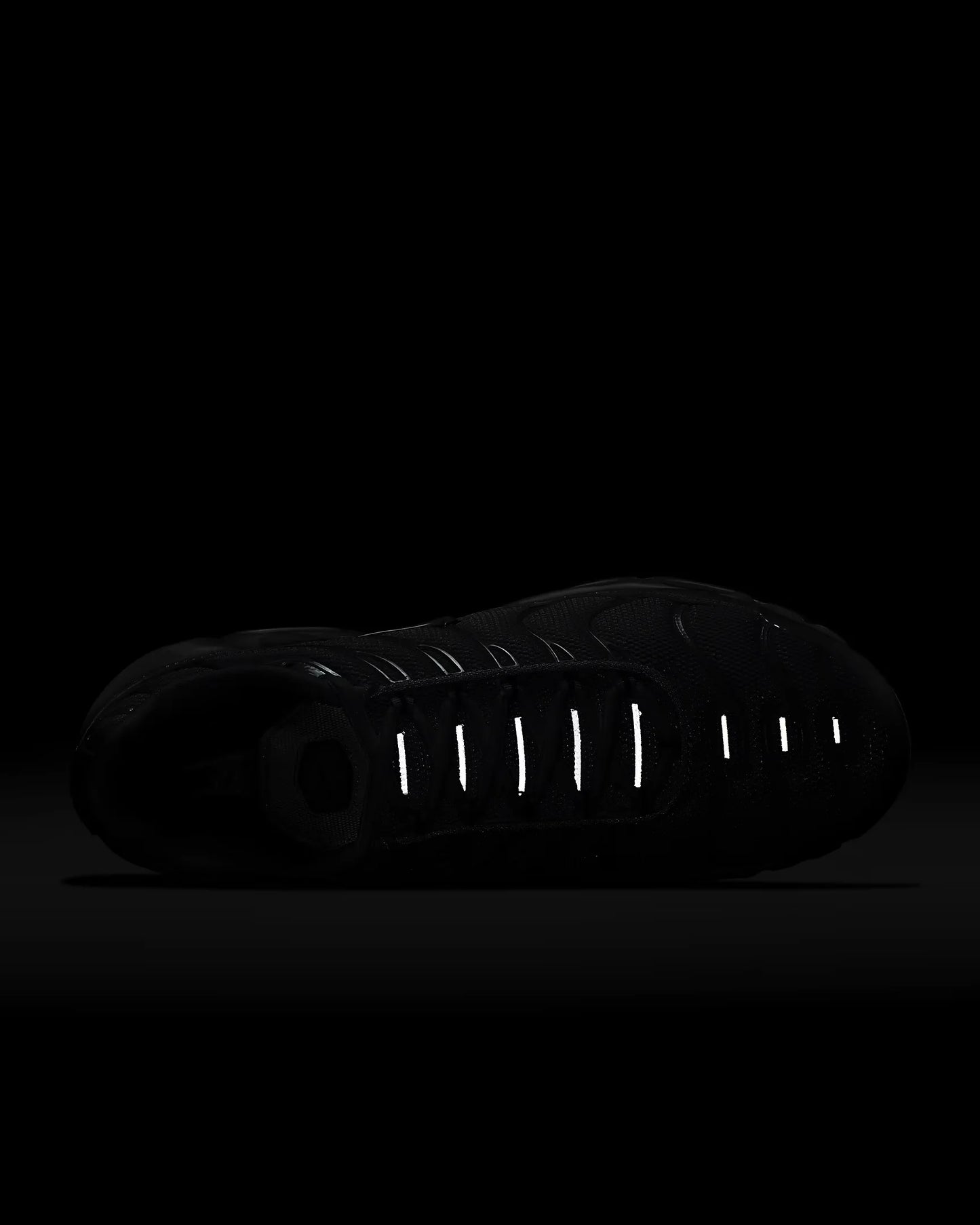 Nike Air Max plus Men's Low-Top Casual Running Shoes Vintage Fashion Air-Cushioned Comfortable Sneakers 604133-139