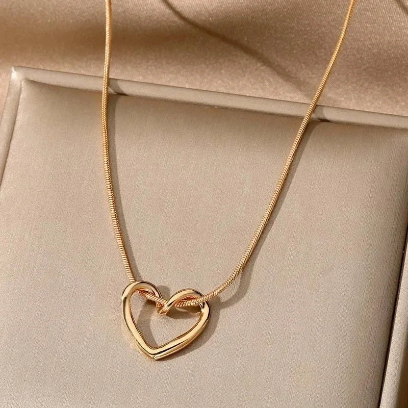 1 Piece Stainless Titanium Steel Chain Cute Bow Red Love Heart Balloon Bear Pendant Necklace Women's Romantic Jewelry Girls Gift