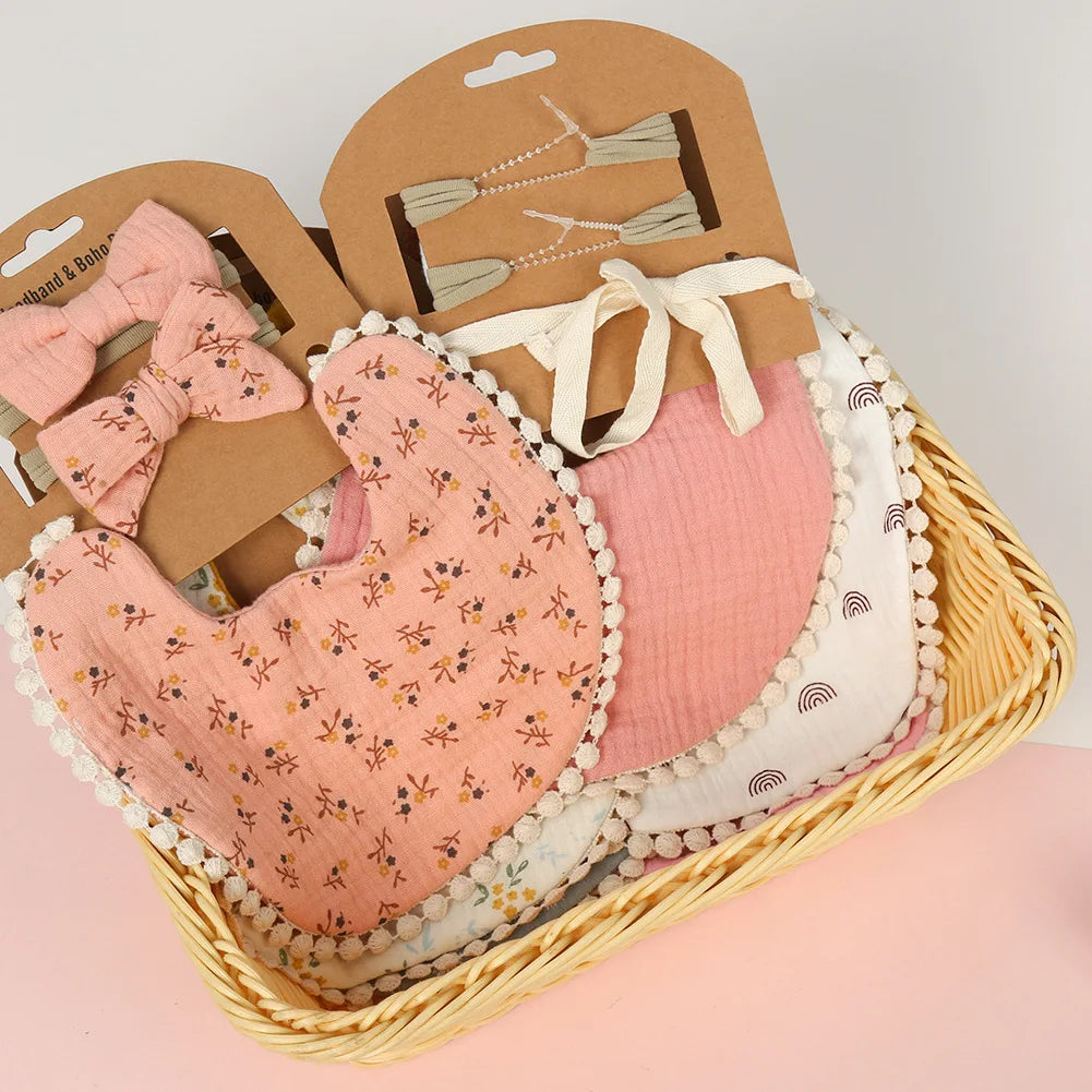 Personalized Custom name Embroidered Newborn letter Nursery Baby Bibs burp cloth suit Cotton Gifts for Boy Girl  ﻿
