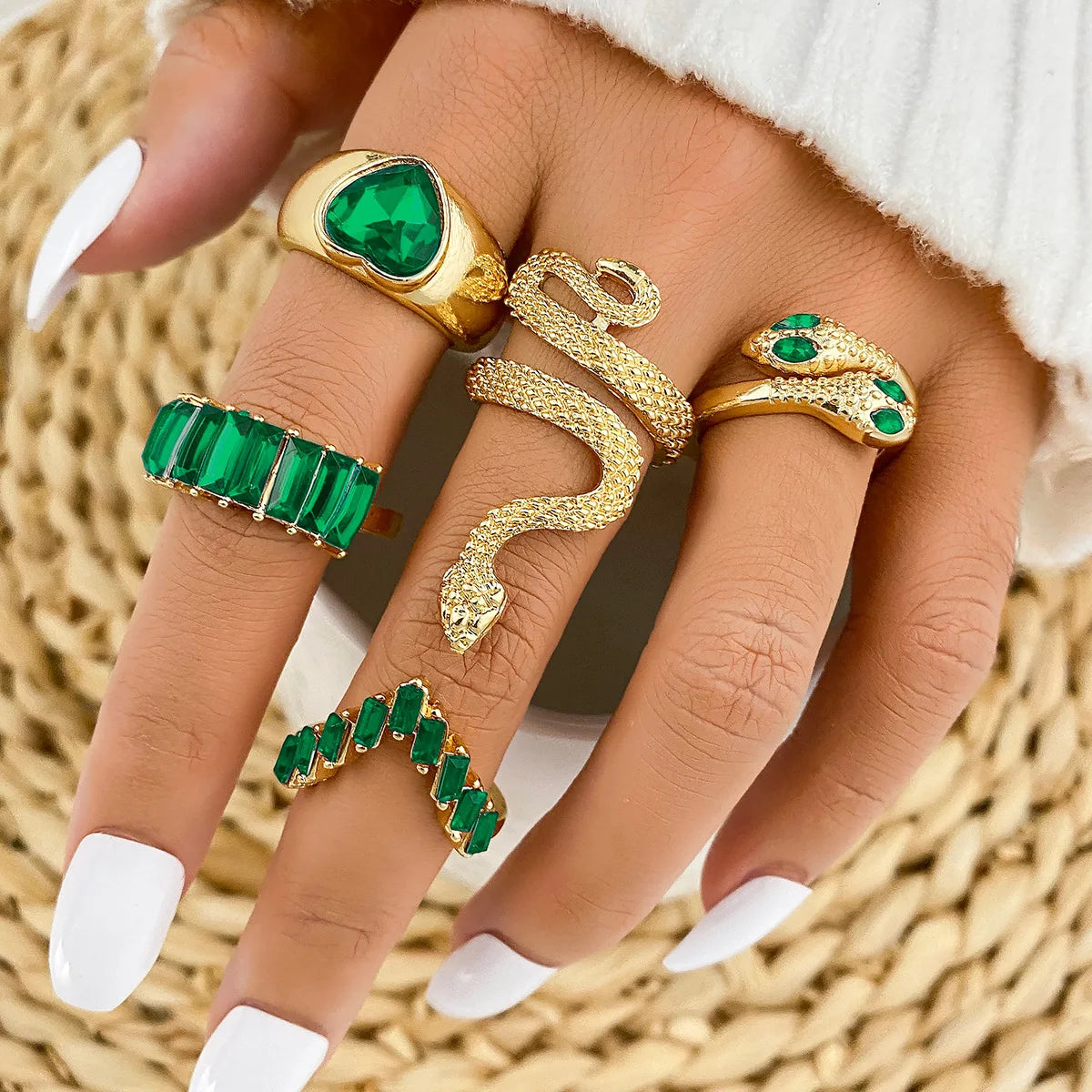 2024 New Tide Individuality Retro Geometric Hollowing Inlay Gem Rings SetLiquid State Metal Four-Piece Rings Set Paty Jewelry