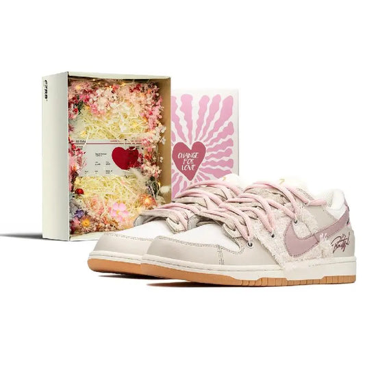 【Customize】Nike Dunk Skateboarding Shoes Unisex Low-top Beige/Pink Sneakers shoes FJ5475-100