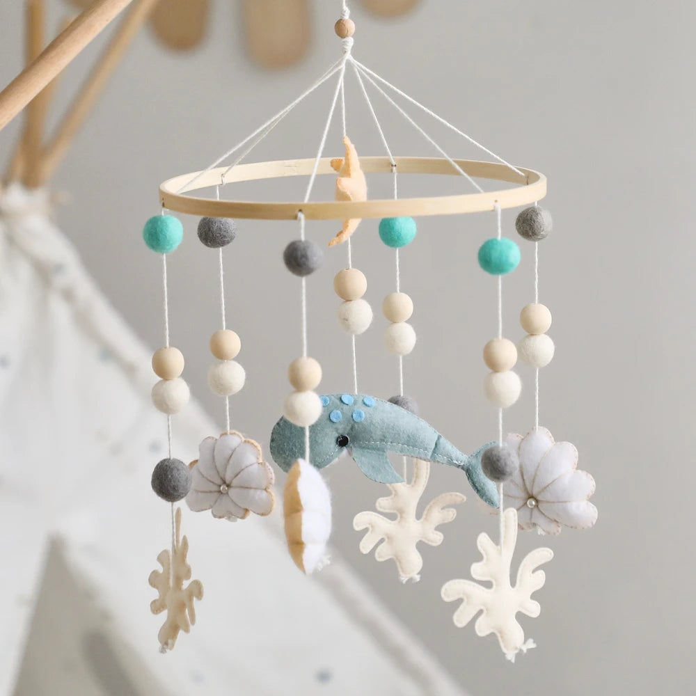 Baby Mobile Crib Bed Bell Musical Rattles Toys Soft Felt Cartoon Animal for Infants Nursery Mobiles Forest Animals Crib Toys