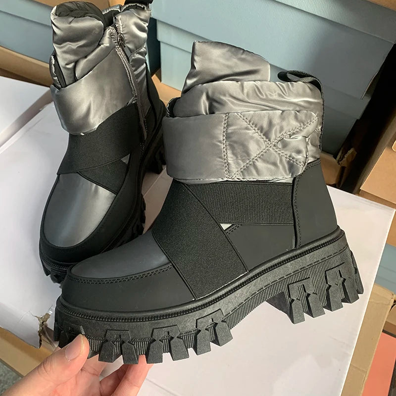 2024 Winter Snow Boots Women Plus Velvet Thickened Cold-resistant Warm Cotton Shoes Waterproof Non-slip Thick Sole