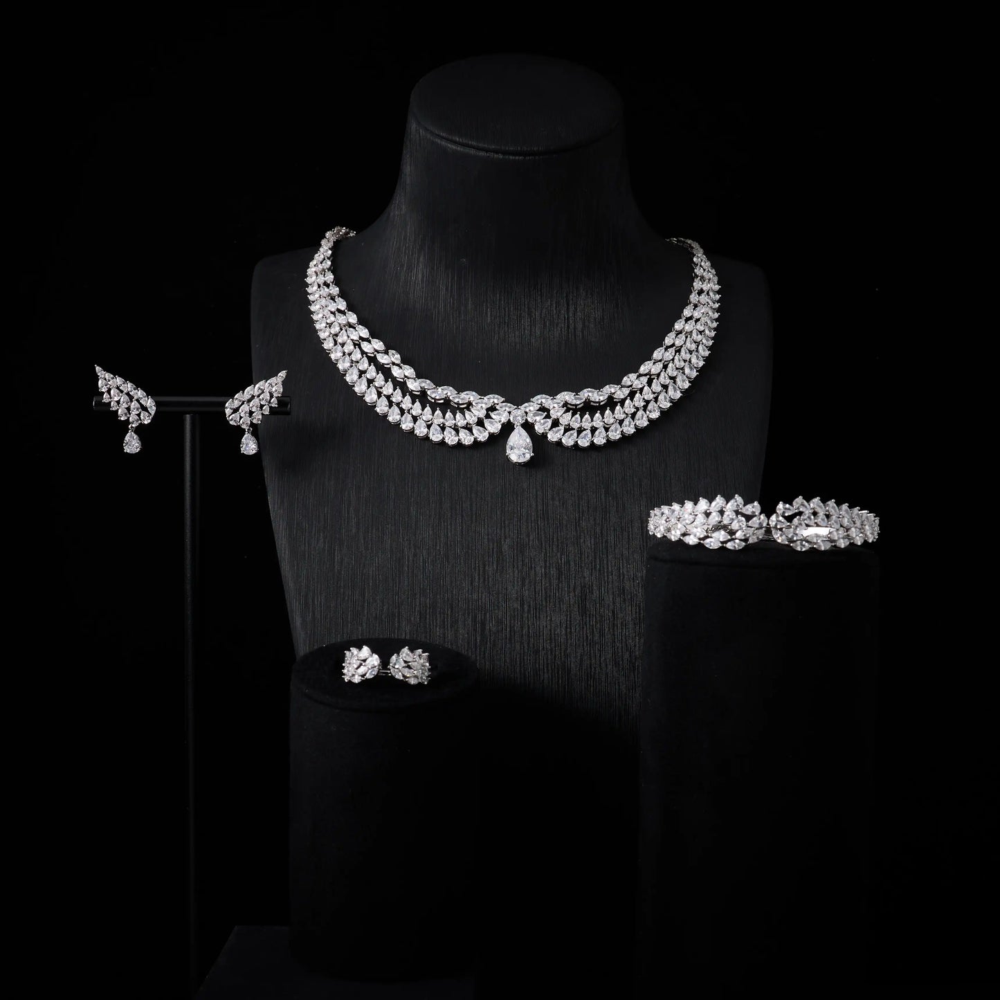 241203 Luxury Bridal Cubic Zirconia Necklace Set for Women Dubai Jewelry Sets  Wed Jewelri Wedding & Engagement musulman ens