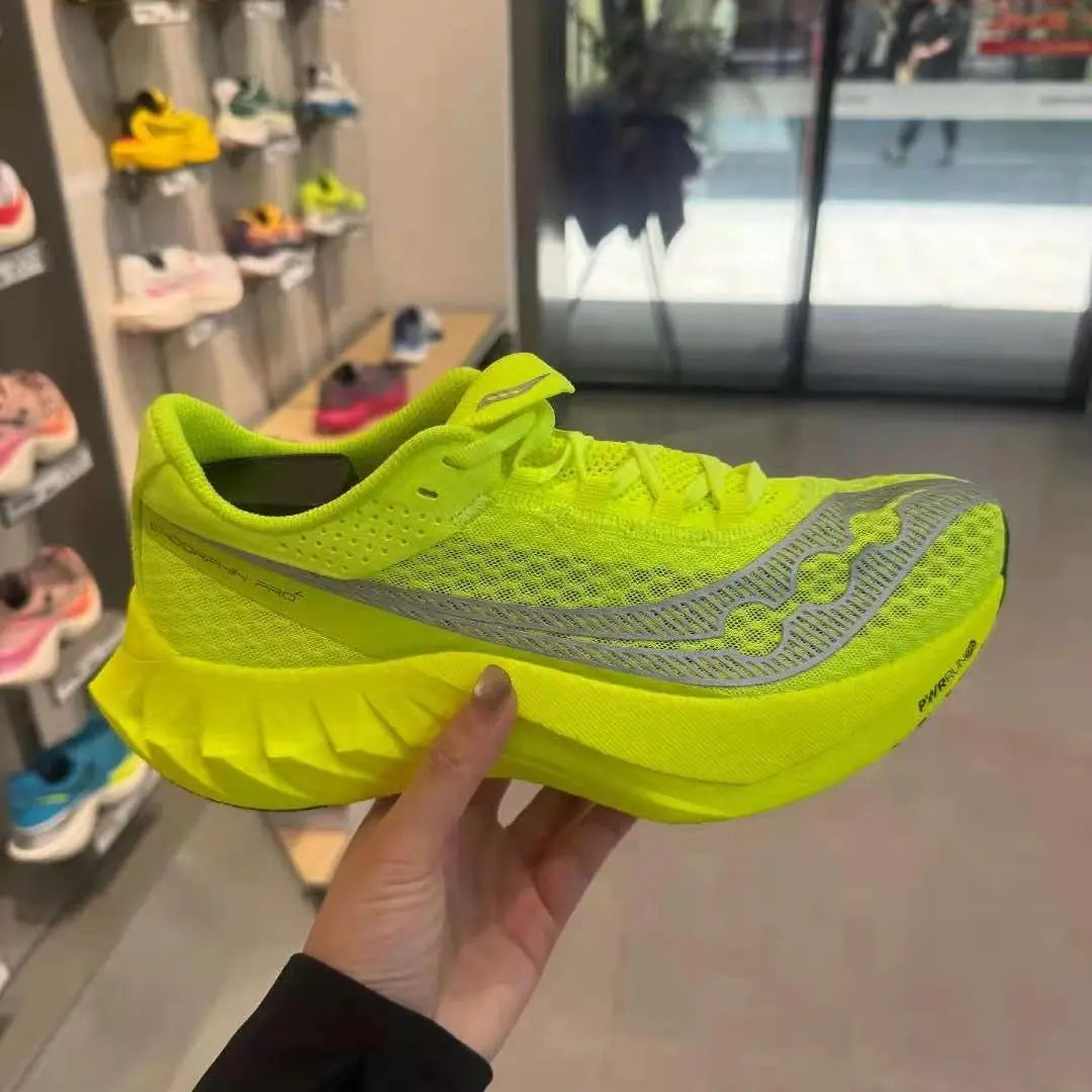 Summer Running Shoes Lightweight Mens Womens Fashion Sneakers Original Trainers Breathable Lightweight Comfortable Sneakers