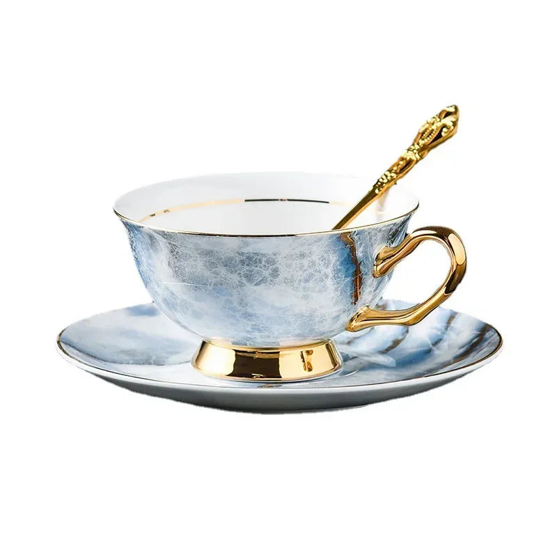 Retro Imperial European Coffee Cup Set Porcelain Tea Sets Luxury Gift Bone China Ceramic Cafe Wedding Decoration Drinkware