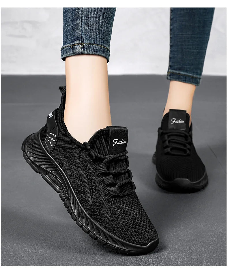 Women Lace Up Running Shoes Sporty Outdoor Beige Fabric Sneakers Comfort Lightweight Non Slip Athletic Shoes for Gym Work Casual