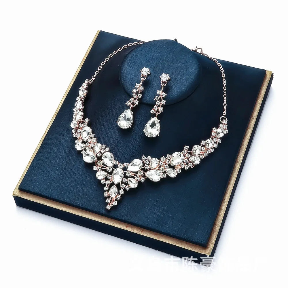 Fashion Crystal Bridal Necklaces Earrings Shining Elegant Rhinestone Jewelry Set Exquisite Necklace Earrings Set Banquet