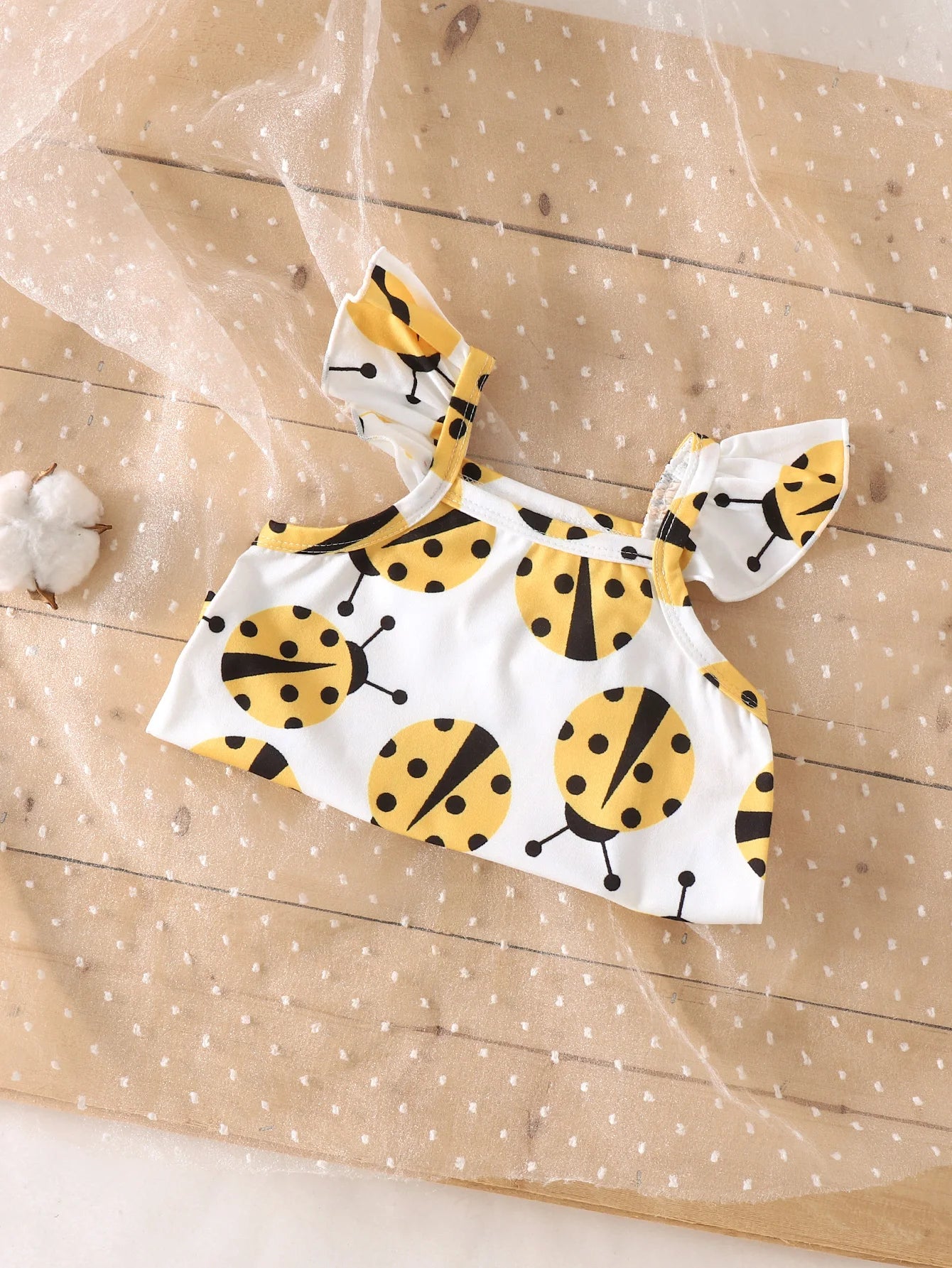 Baby Girl Summer 0-12 Months Outing Cute and Fashionable Yellow Ladybug Print Slim Fit One-Piece Swimsuit
