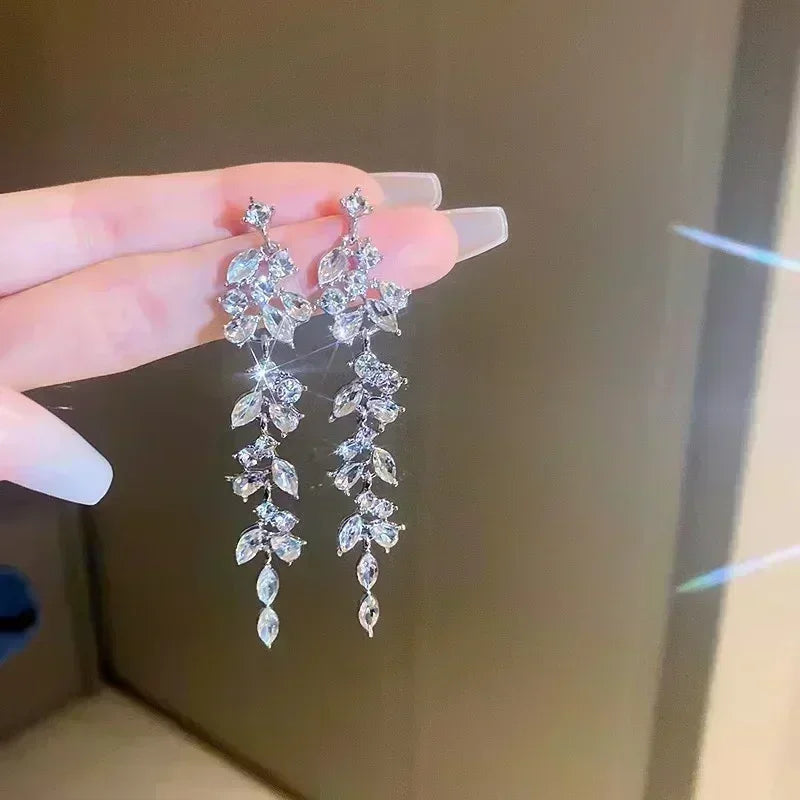 Exquisite Blue Drop-shaped Crystal Pendant Earrings For Women Fashion Personalized Daily Accessories Party Jewelry Birthday Gift