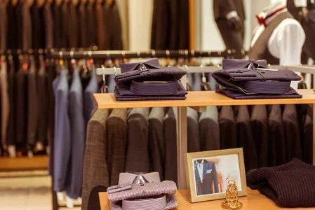 Formal Suits for Men's Wedding Shawl Lapel 2 Pieces White Jacket Black Pants Male Clothing Banquet Business Costume Homme - AIAZ