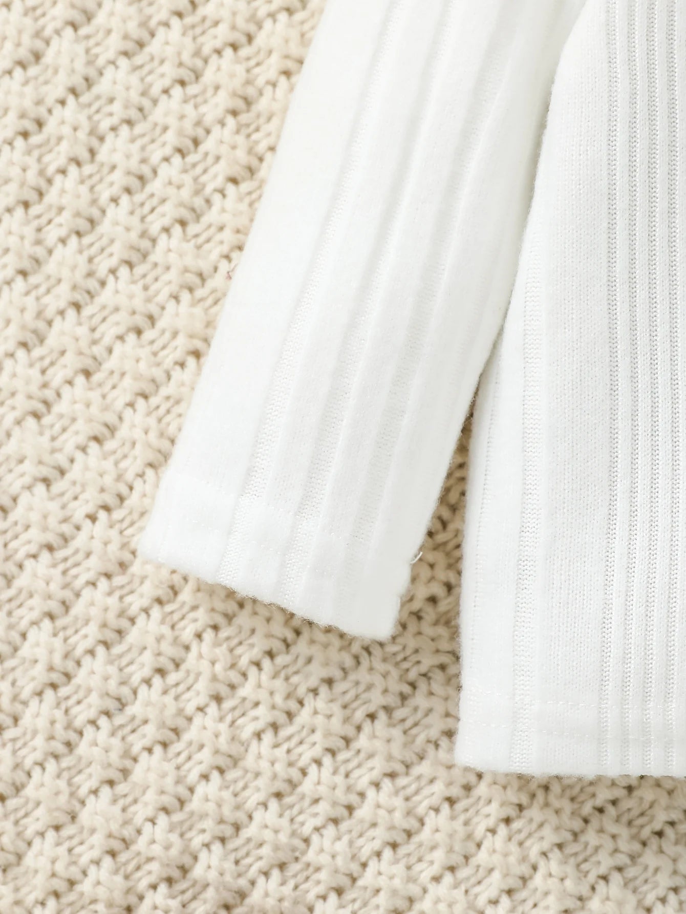 2025 2Pcs Baby Boys/Girls All Seasons Long Sleeve Top& Rompers Jumper With Letter For Newbron Fashion Daily wear Clothing Set