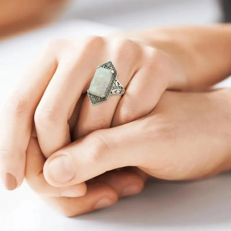 New Fashion Square White Opal Ring for Women Vintage Turquoise Rectangular Faux Gem Ring Jewelry Gifts Женская Бижутерия Тренд