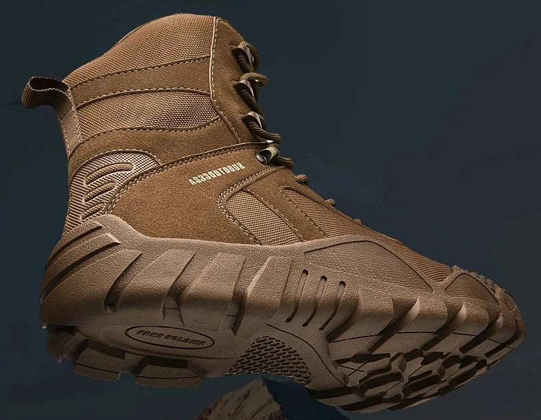 Outdoor Hiking Shoes Men Casual Combat Boots Men Breathable Wear-resistant Anti-slip Flat Comfortable High-top Boots Men