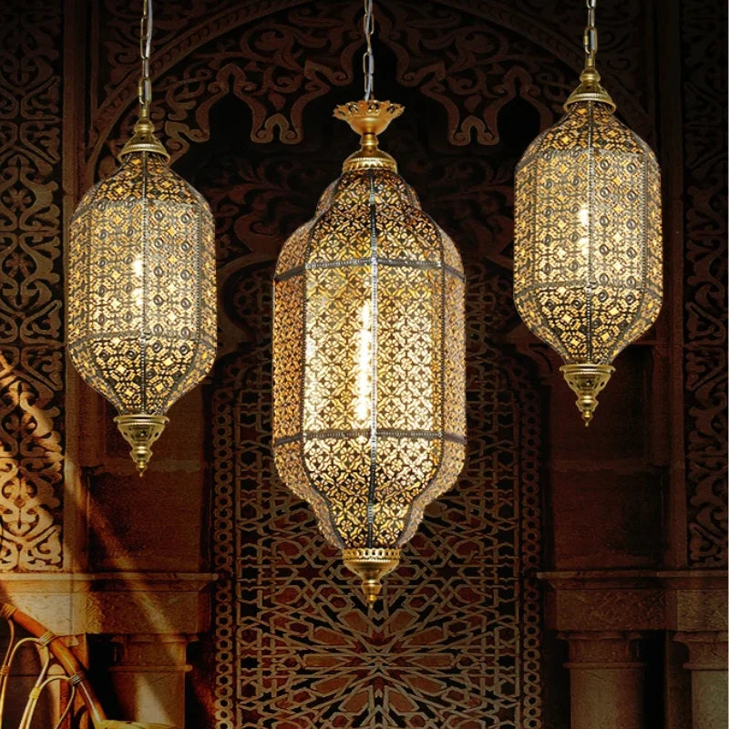 Vintage Antique Hollow Carving Pendant Lamp Southeast Asia Moroccan Golden Hanging Light Restaurant Bar Industrial Pendant Light