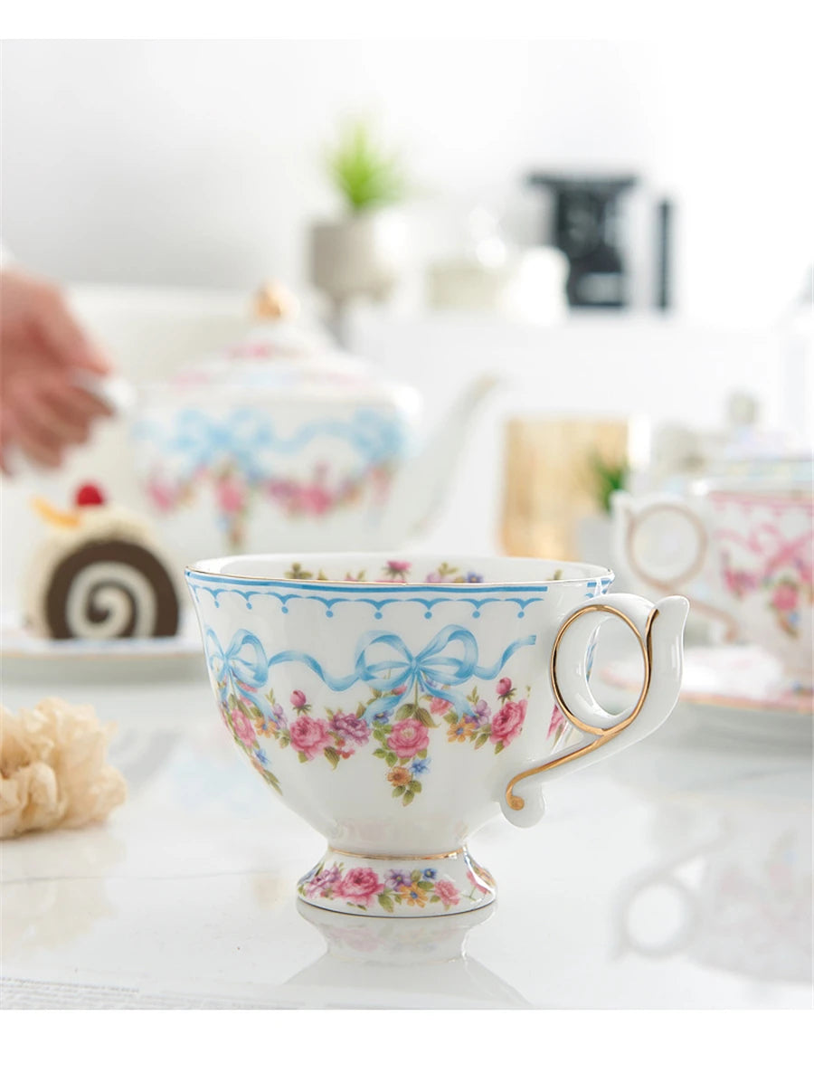 Ceramic Cup and Saucer Retro Bone China Coffee Cup French Romantic Elegant Floral Bow Afternoon Tea Drinkware Handmade Teapot