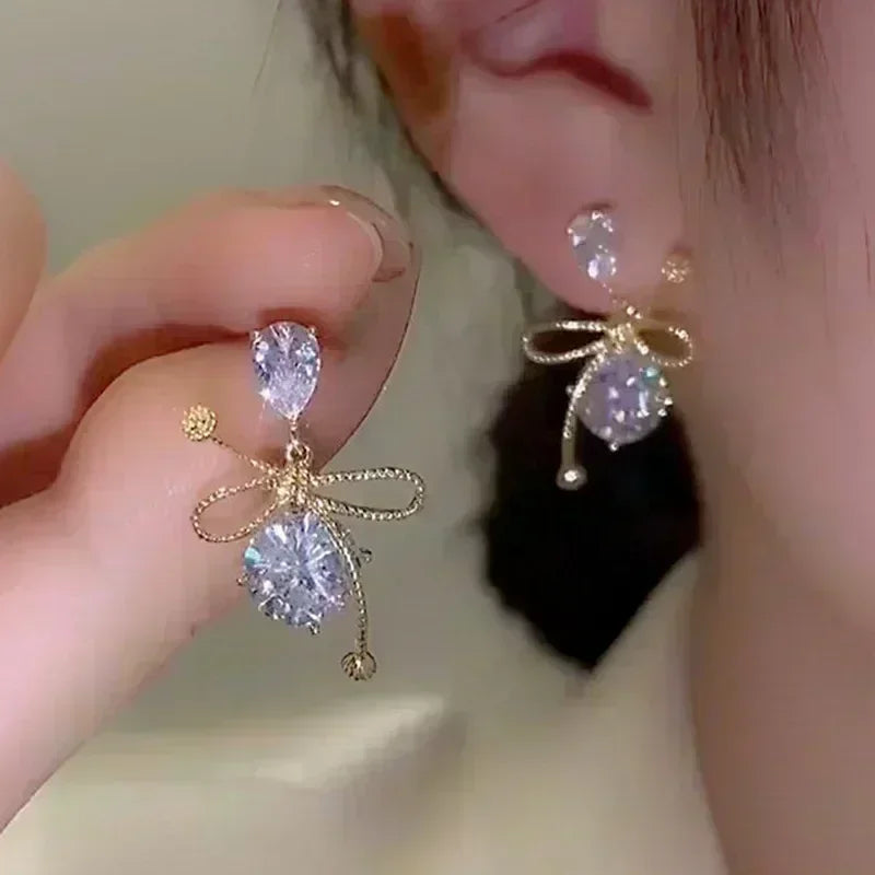 Exquisite Blue Drop-shaped Crystal Pendant Earrings For Women Fashion Personalized Daily Accessories Party Jewelry Birthday Gift