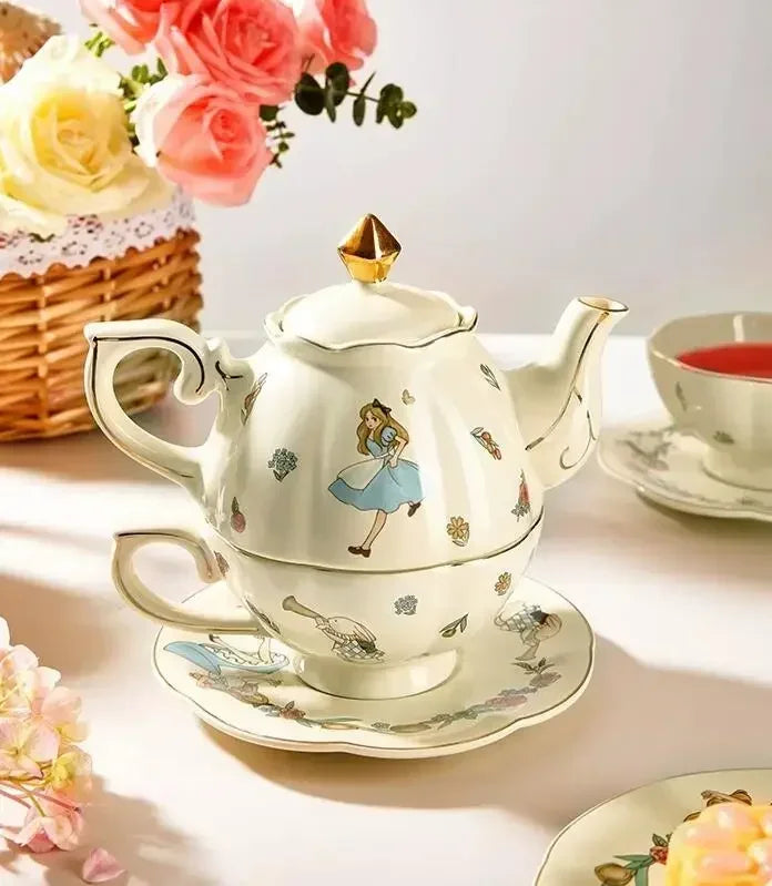 Luxury Ceramic Teapot Gift Box Cup and Pot Girl and Rabbit Ceramic Teapot Coffee Cup Dish Set Birthday Gift  for Tea Lovers