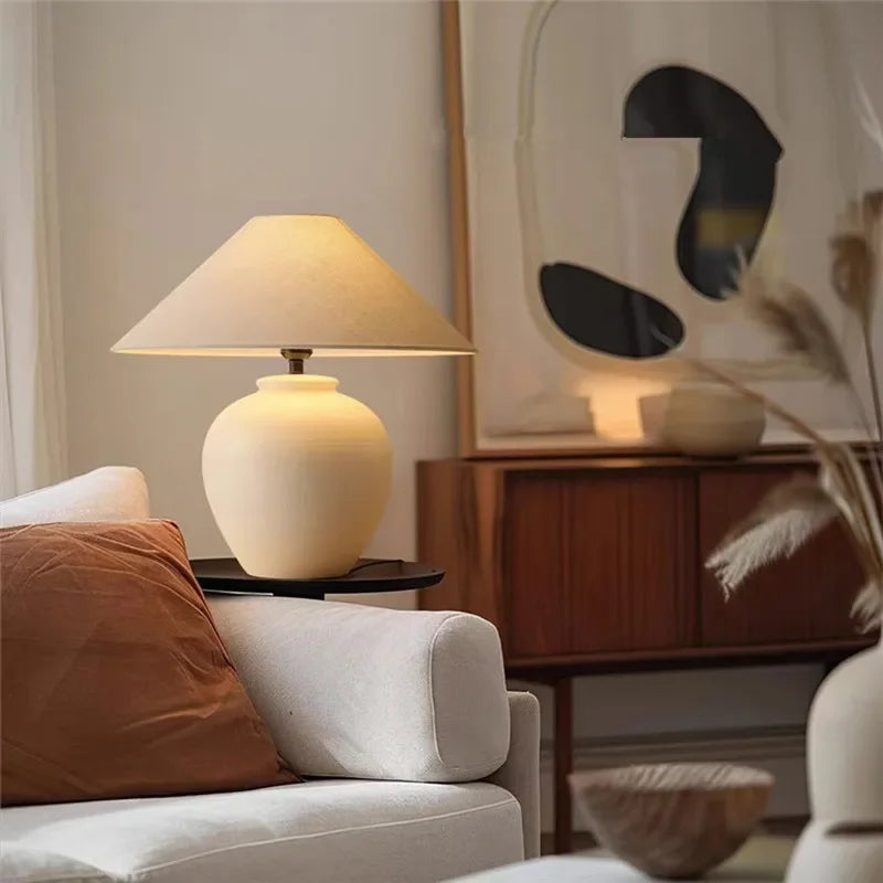ULANI Contemporary Ceramic Table Lamp American Retro Creativity Living Room Bedroom Study Villa Hotel Homestay Desk Light