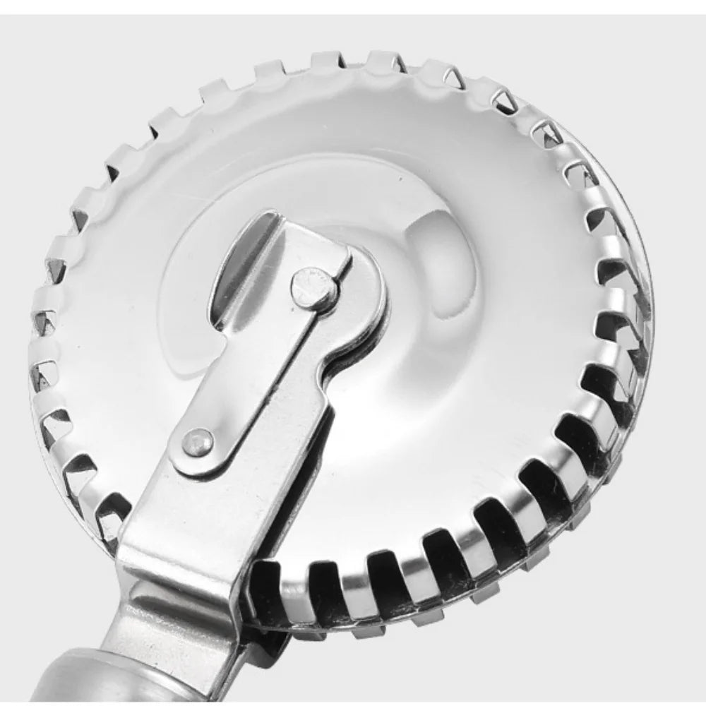 1 pc New Arrival Ravioli Cutter  Stainless Steel Wheel, Perfect for Cutting, Sealing, And Crimping Fresh Pasta and Pastry Dough