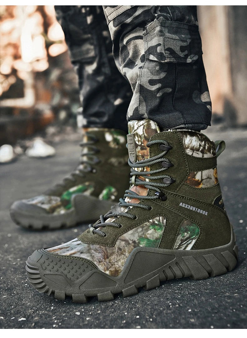 Outdoor Hiking Shoes Men Casual Combat Boots Men Breathable Wear-resistant Anti-slip Flat Comfortable High-top Boots Men