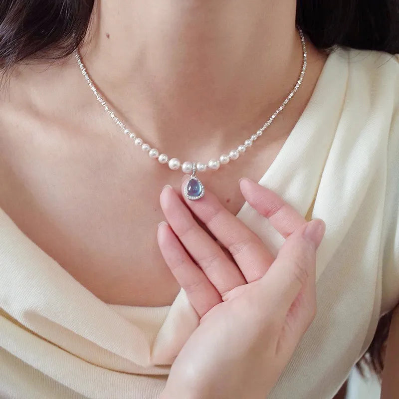 Shiny Pearl Water Droplet Pendant Necklace for Women Exquisite Unique Clavicle Chain Ladies Banquet Jewelry Anniversary Gift