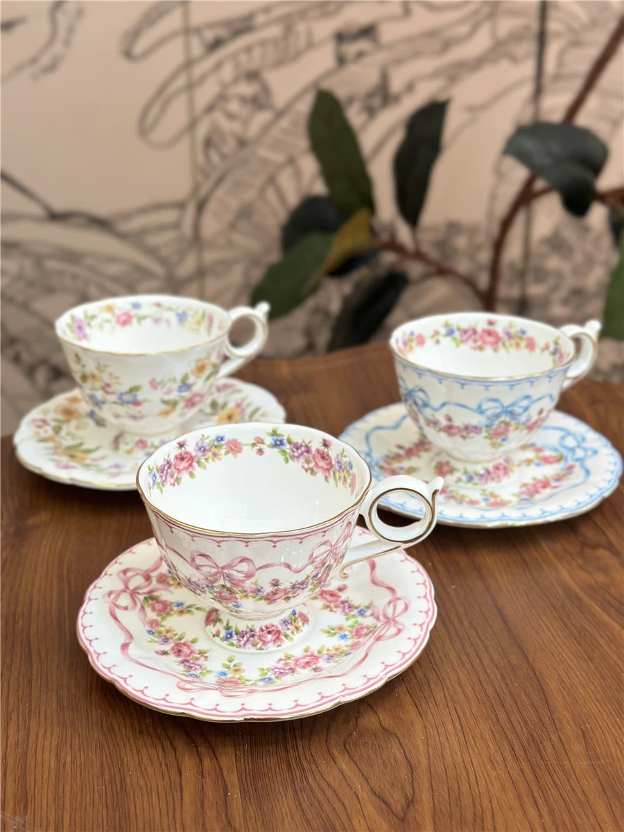 Ceramic Cup and Saucer Retro Bone China Coffee Cup French Romantic Elegant Floral Bow Afternoon Tea Drinkware Handmade Teapot