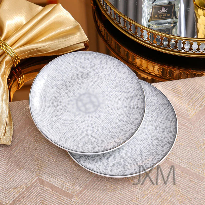 Luxury 10 piece set of European style gray H horse drawn cart tableware, circular gift box, bone china bowl, plate, spoon, plate