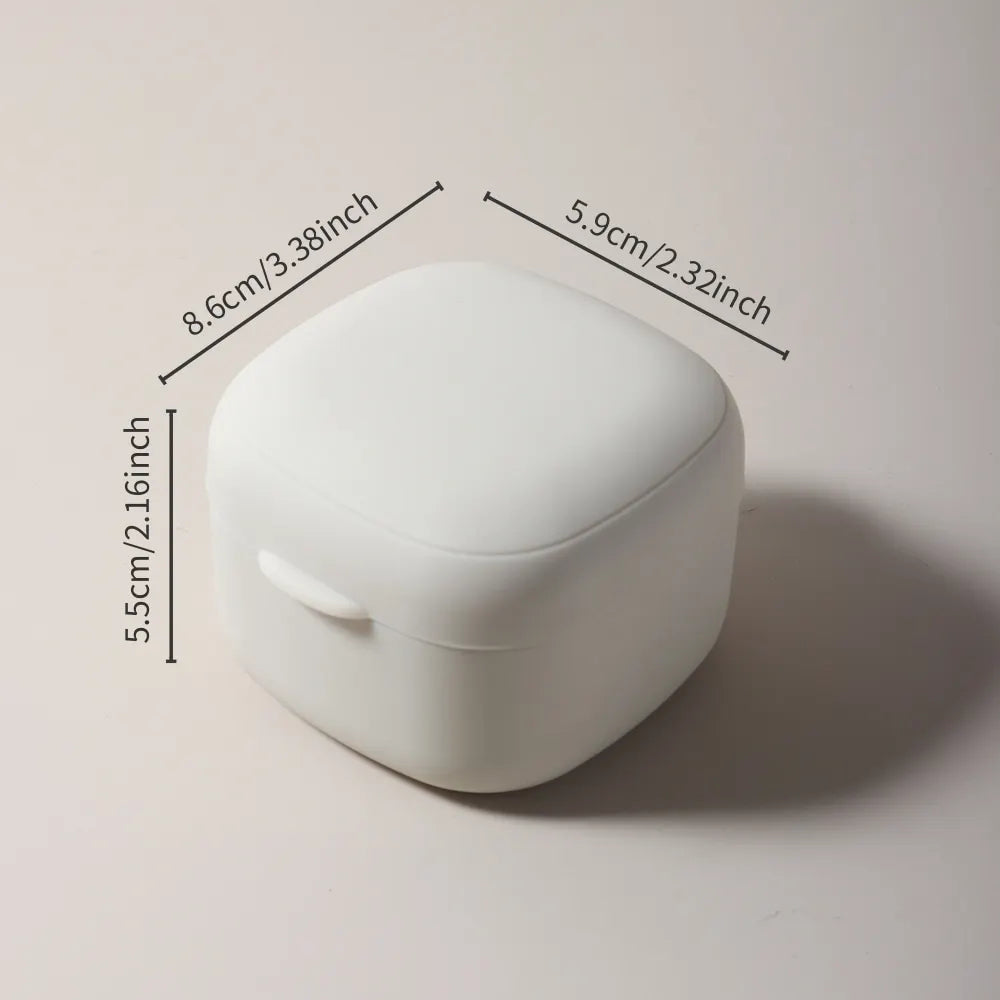 New arrival Hot Sell thick  Baby Pacifier Case food storage box Silicone Nipple Cover for infant