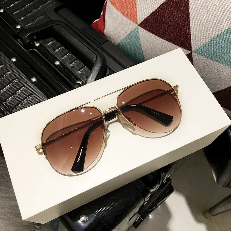 Classic Sunglass for Men Aviator Metal Frame Outdoor Sports Anti-UV Driving Sunglasses Glasses