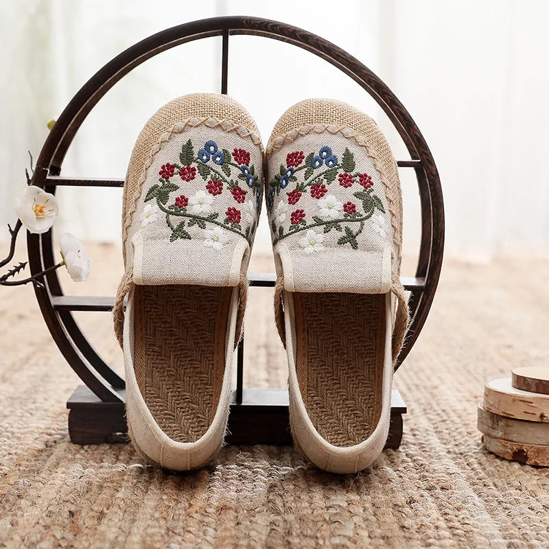 Canvas Shoes Women Linen Retro Bohemian Slip-On Flat Comfortable Loafers Ladies Casual Embroidered Hemp Sole Sneakers