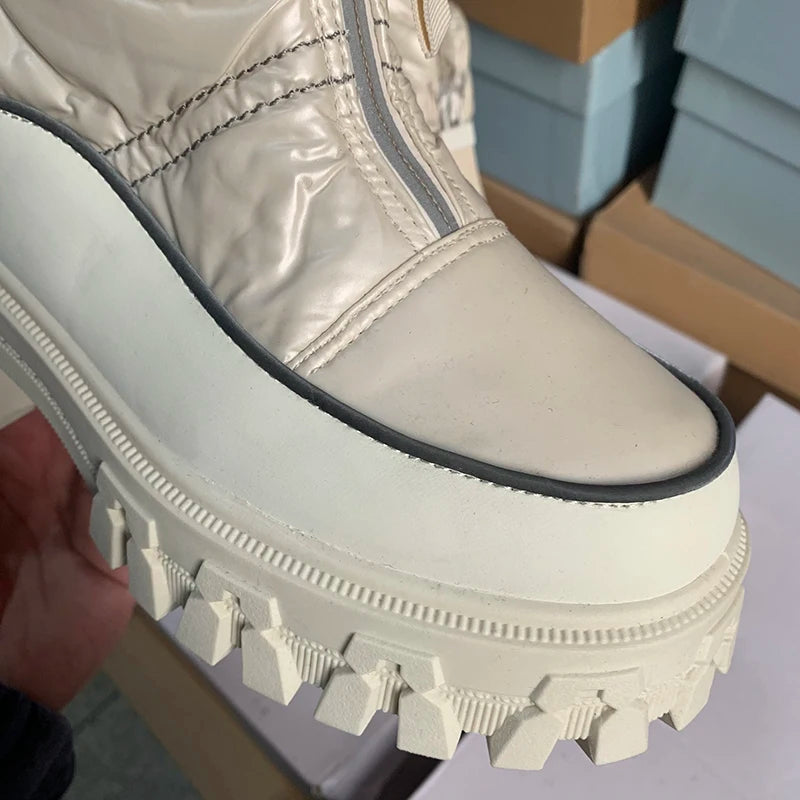 2024 Winter Snow Boots Women Plus Velvet Thickened Cold-resistant Warm Cotton Shoes Waterproof Non-slip Thick Sole